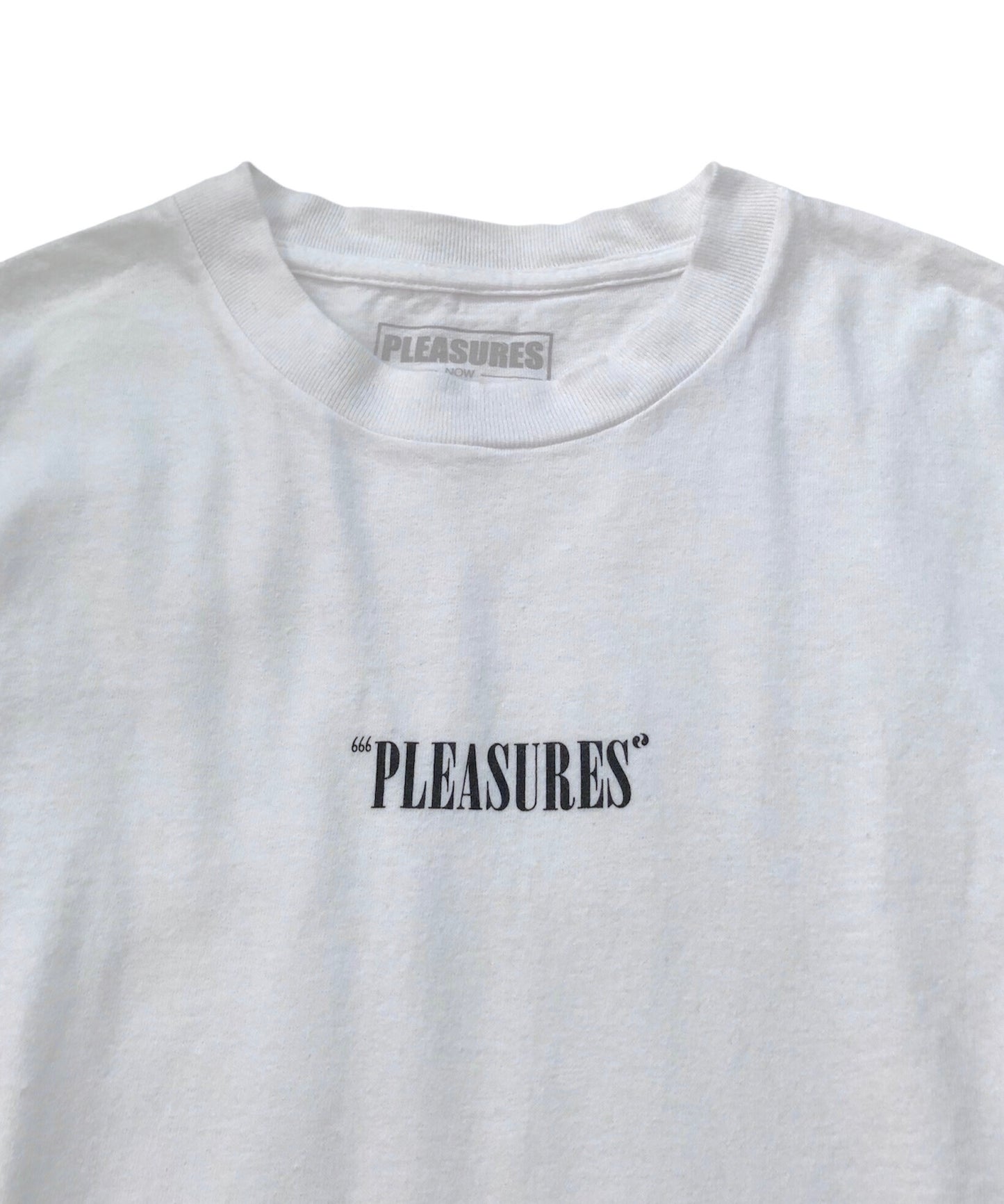 PLESURES LOGO TEE  L'Appartement