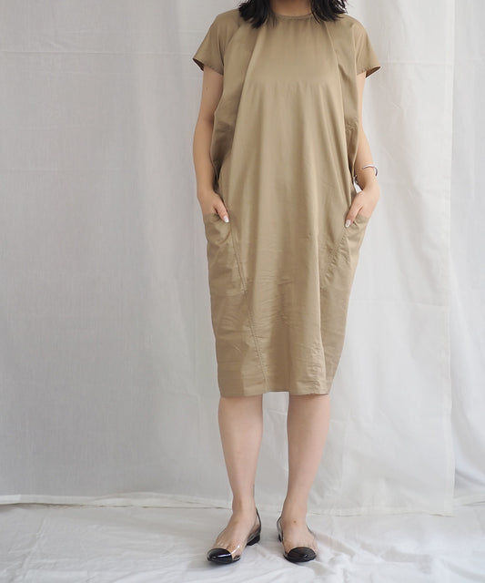 コットンワンピース(BEIGE) DRESSTERIOR