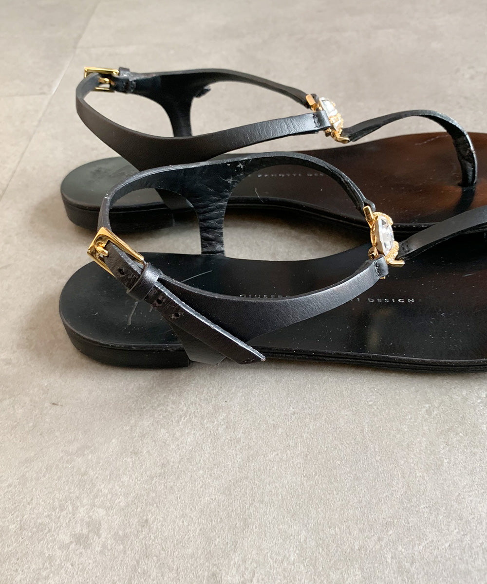 FONT STONE SANDAL トング